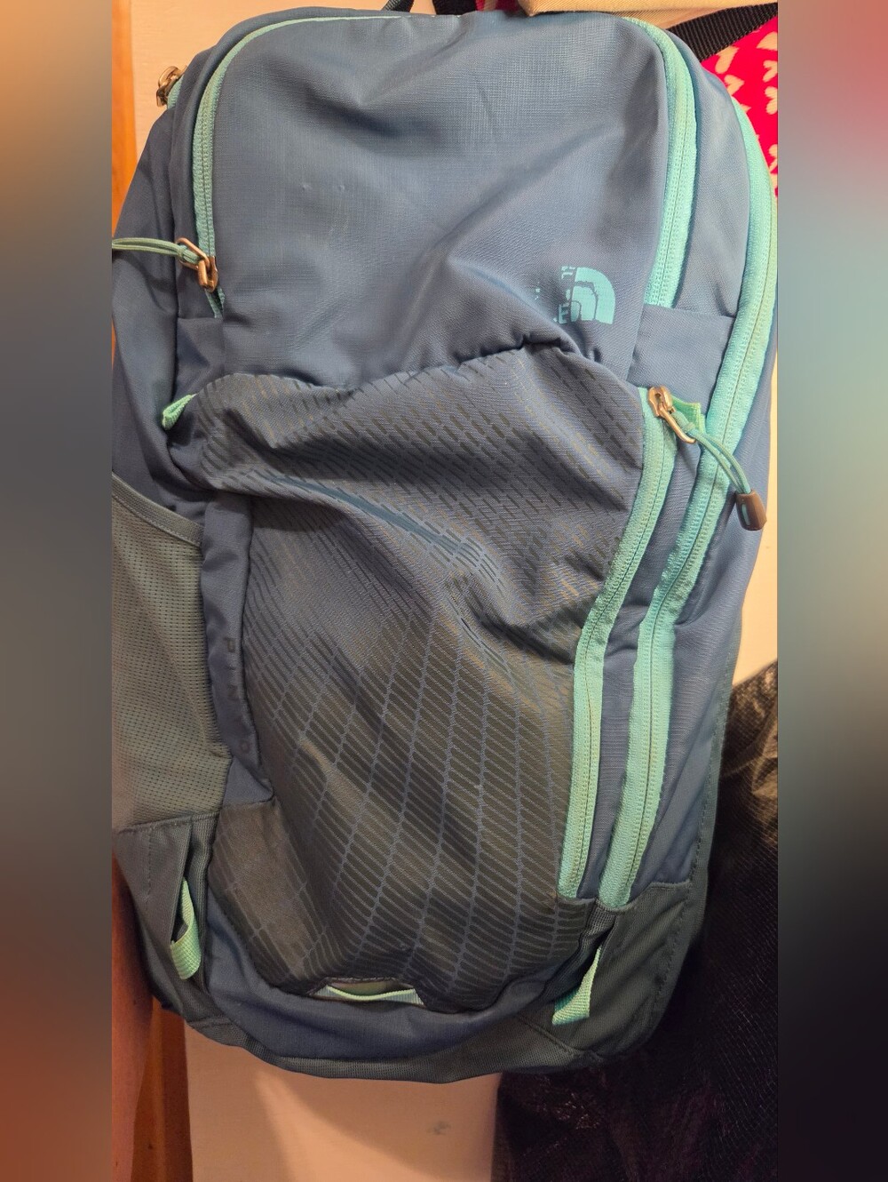 The North Face Pinyon Navy & Teal Backpack